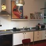 דירה Cozy Loft In The Very Heart Of Old Town ג'נובה